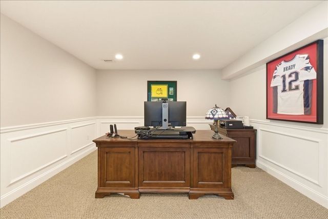 150 Brandywine Rd, Franklin, MA 02038