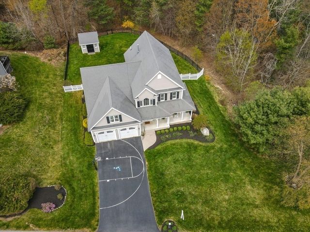 150 Brandywine Rd, Franklin, MA 02038