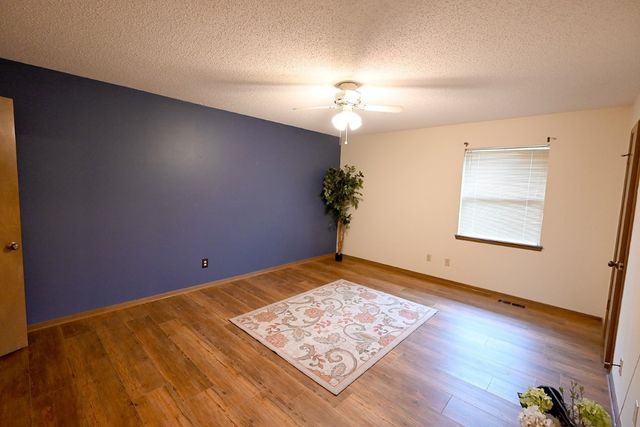 117 E Lakehurst Drive, Stillwater, OK 74075