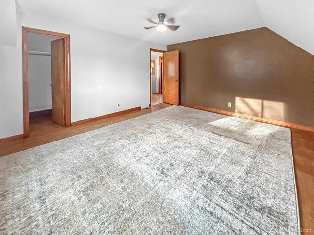 331 E Varnum Street, Munising, MI 49862