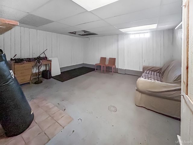 331 E Varnum Street, Munising, MI 49862