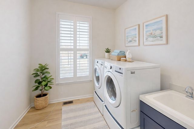 219 Deer Run Trail, Poplar Grove, IL 61065