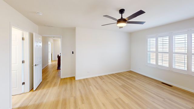 219 Deer Run Trail, Poplar Grove, IL 61065