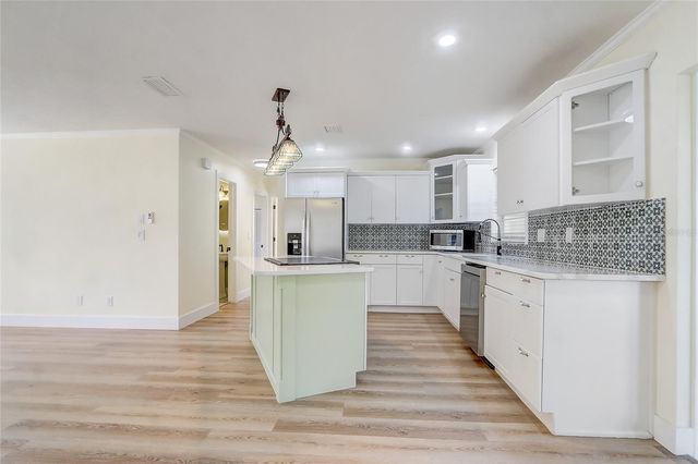 618 MARYLAND AVENUE, St Cloud, FL 34769