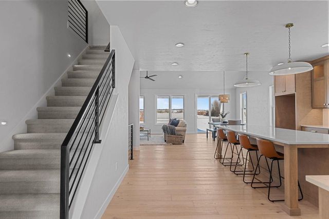 W5826 ROUNDSTONE PLACE, Menasha, WI 54952