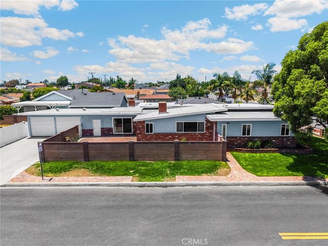 12345 Birchdale, Downey, CA 90242