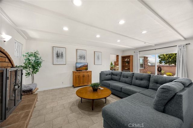 12345 Birchdale, Downey, CA 90242