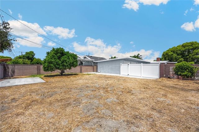 12345 Birchdale, Downey, CA 90242