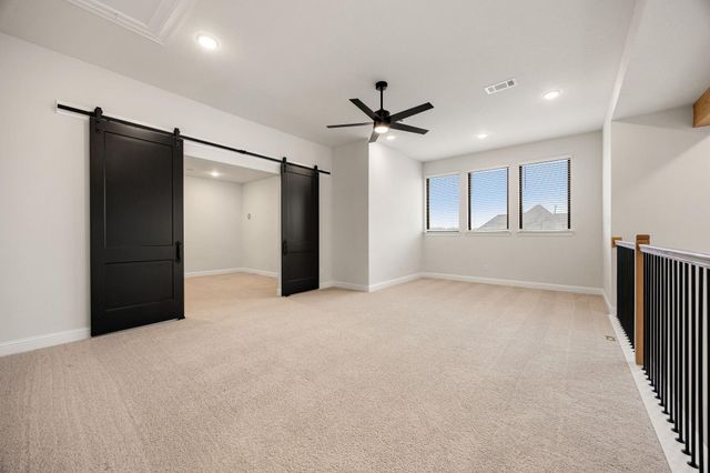 734 Platinum Stone Lane, Pinehurst, TX 77362