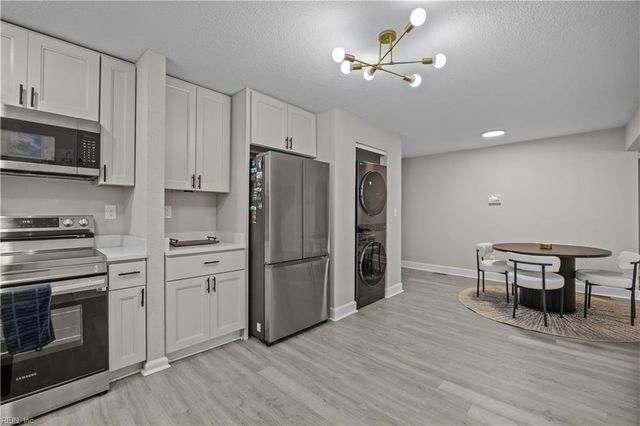 920 Widgeon RD, Norfolk, VA 23513