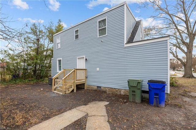 920 Widgeon RD, Norfolk, VA 23513