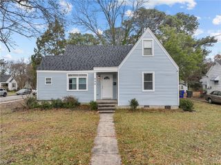 920 Widgeon RD, Norfolk, VA 23513