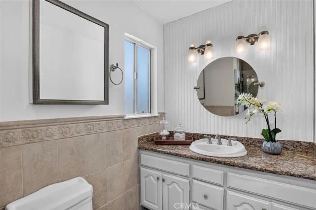 6121 Arrowhead Drive, Huntington Beach, CA 92647