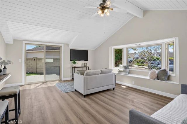 6121 Arrowhead Drive, Huntington Beach, CA 92647