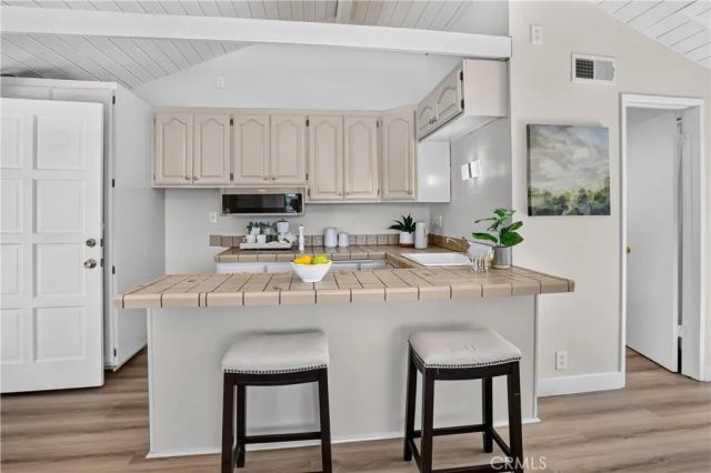 6121 Arrowhead Drive, Huntington Beach, CA 92647