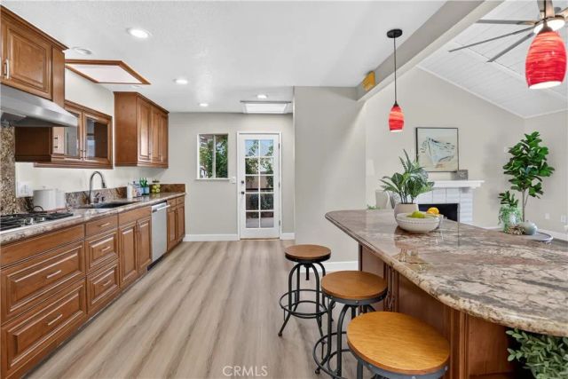 6121 Arrowhead Drive, Huntington Beach, CA 92647