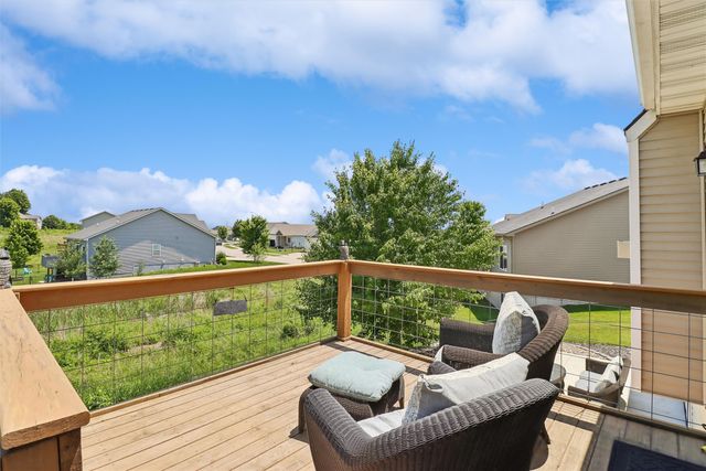 1215 Blue Bonnet Drive, Carlisle, IA 50047