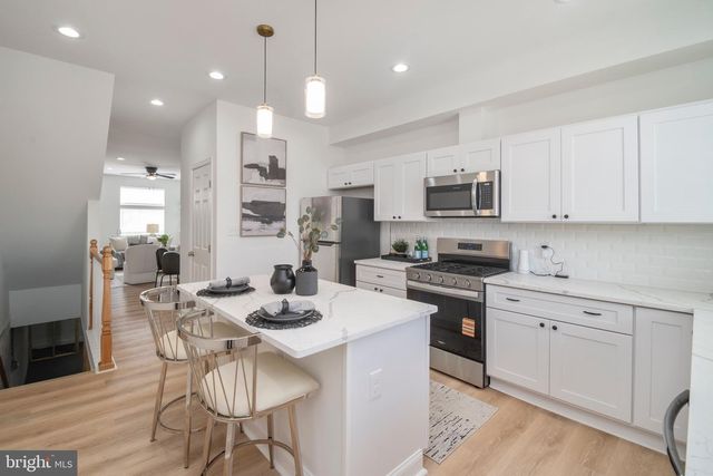 622 N POTOMAC ST, Baltimore, MD 21205