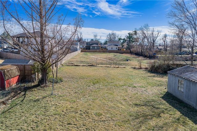 1412 Cypress Street, Rogers, AR 72758