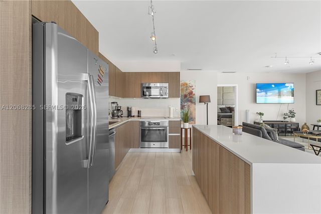 1600 SW 1st Ave 1202, Miami, FL 33129