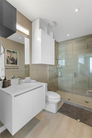 1600 SW 1st Ave 1202, Miami, FL 33129