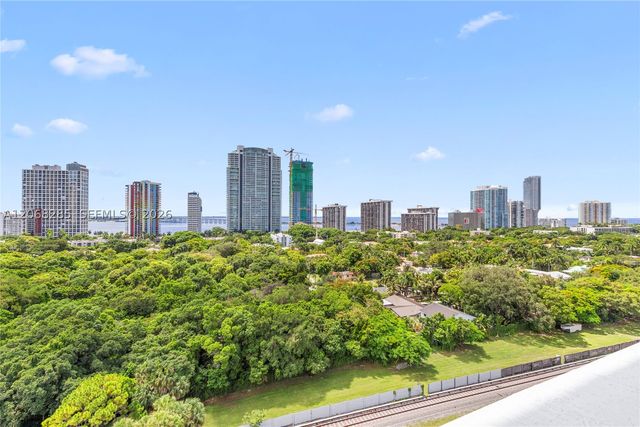 1600 SW 1st Ave 1202, Miami, FL 33129