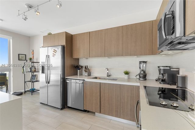 1600 SW 1st Ave 1202, Miami, FL 33129