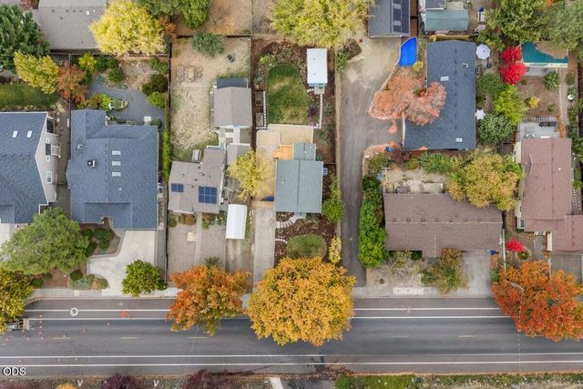 235 E Hersey Street, Ashland, OR 97520