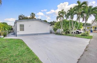 19800 SW 180th Avenue 222, Miami, FL 33187