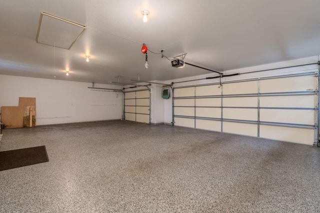 100 Crystal Lane, Mankato, MN 56001