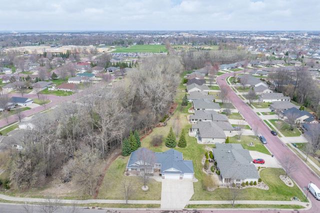 100 Crystal Lane, Mankato, MN 56001