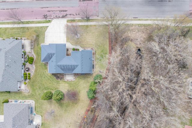 100 Crystal Lane, Mankato, MN 56001