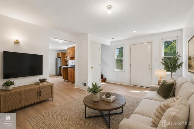 289 Franklin Road, North Brunswick, NJ 08902