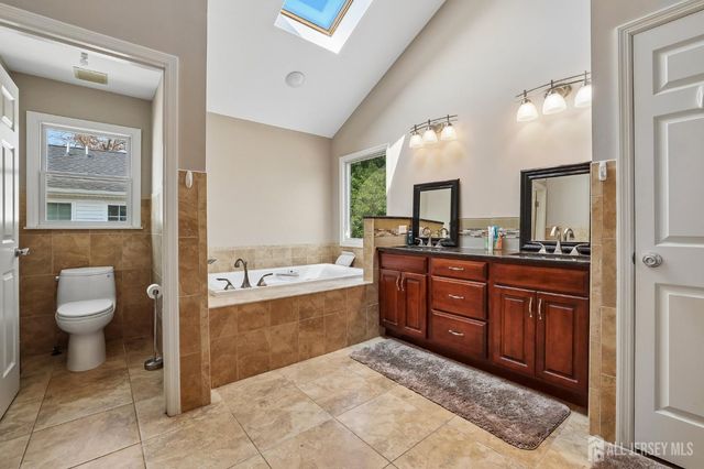 289 Franklin Road, North Brunswick, NJ 08902