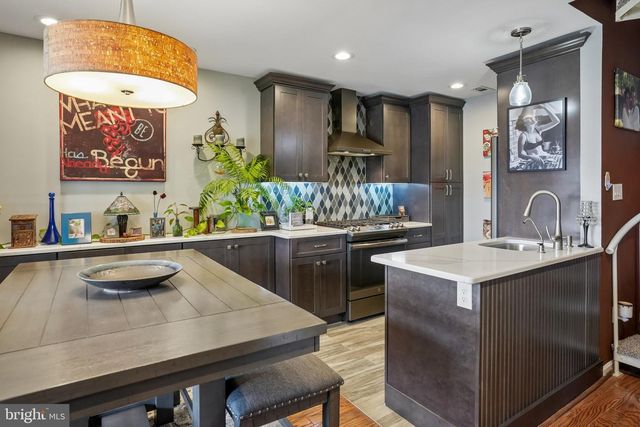155 TAVISTOCK, Cherry Hill, NJ 08034