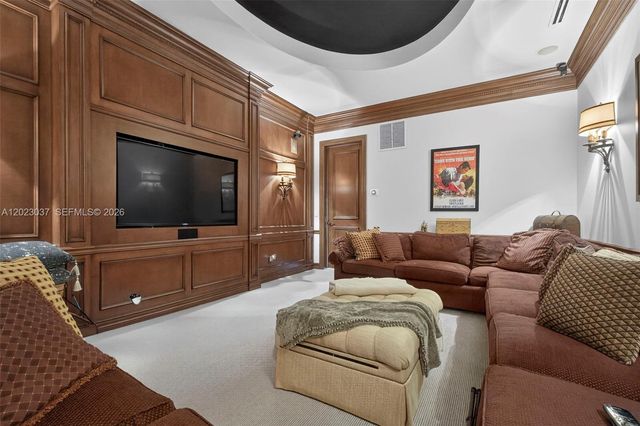 656 Hermitage Circle, Palm Beach Gardens, FL 33410