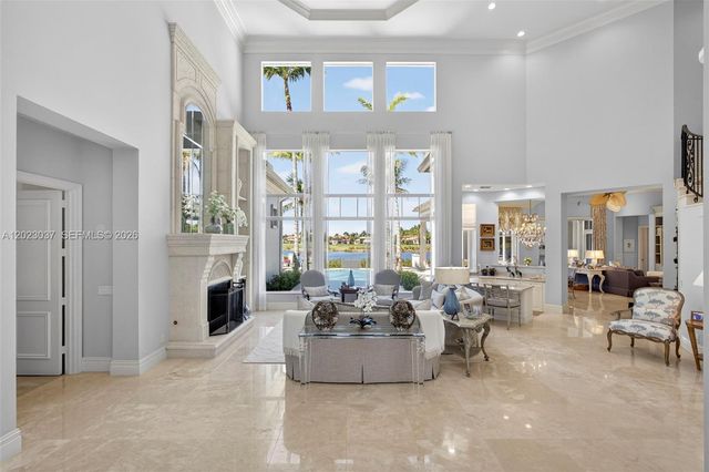 656 Hermitage Circle, Palm Beach Gardens, FL 33410