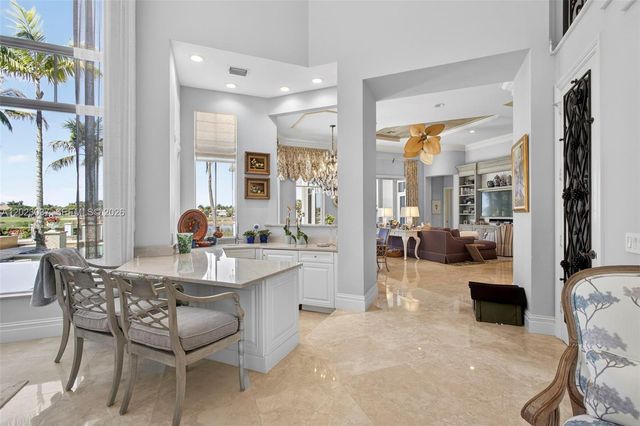 656 Hermitage Circle, Palm Beach Gardens, FL 33410