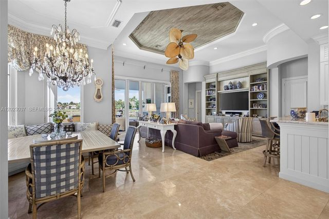 656 Hermitage Circle, Palm Beach Gardens, FL 33410