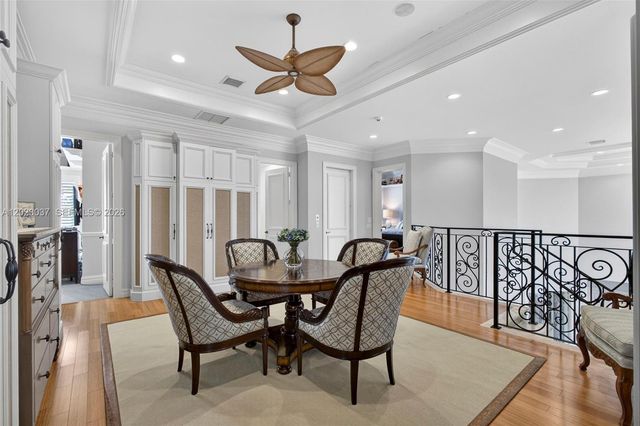 656 Hermitage Circle, Palm Beach Gardens, FL 33410