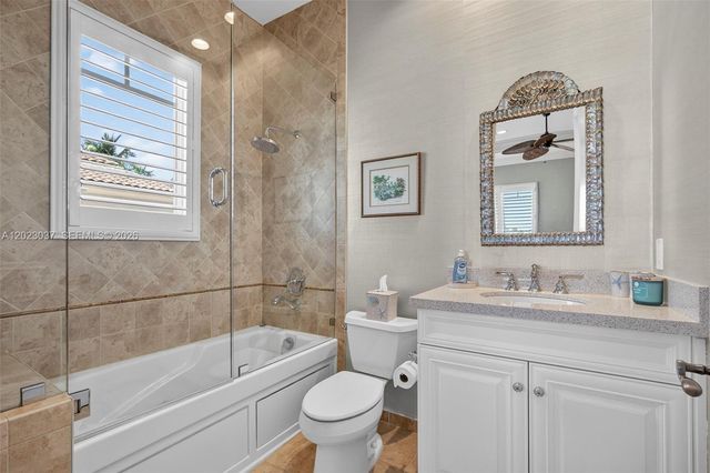 656 Hermitage Circle, Palm Beach Gardens, FL 33410