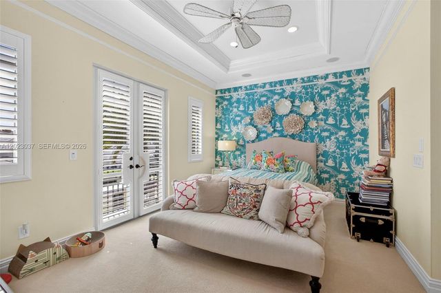 656 Hermitage Circle, Palm Beach Gardens, FL 33410