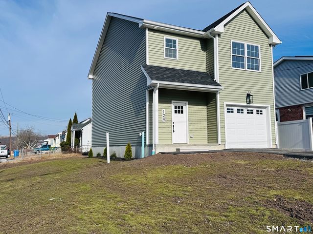 124 Highlawn Street, Waterbury, CT 06705