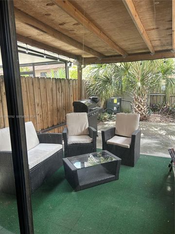 12242 SW 16th Terrace 102-L, Miami, FL 33175