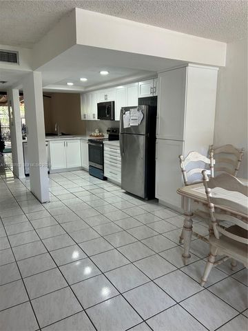 12242 SW 16th Terrace 102-L, Miami, FL 33175