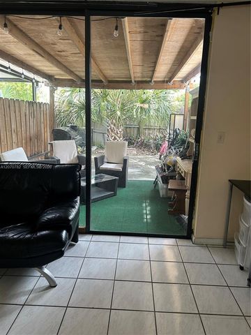 12242 SW 16th Terrace 102-L, Miami, FL 33175