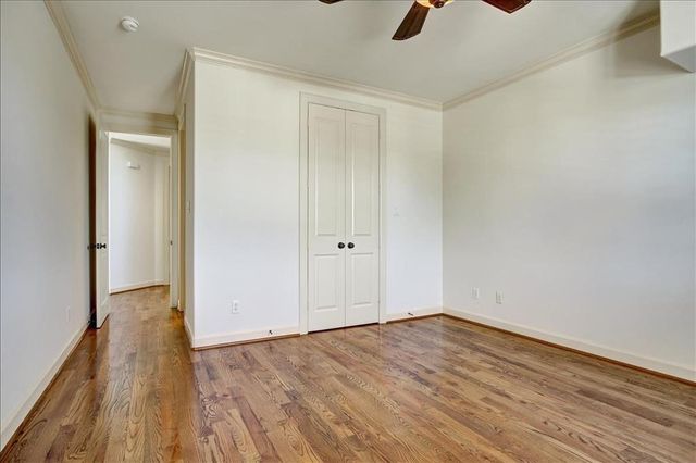 2318 Welch Street, Houston, TX 77019