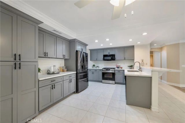 3580 Santo Thomas Circle, Corona, CA 92882