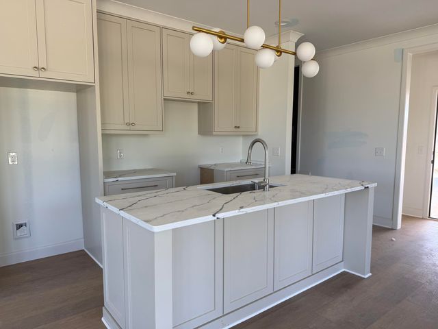 1895 Dawson Circle 1890, Chattanooga, TN 37421