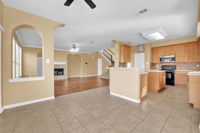 8112 Geranium Lane, Fort Worth, TX 76123